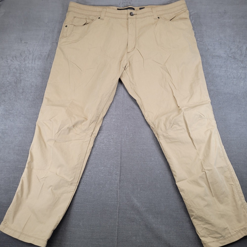 Cabelas Mens Pants Khaki Cargo Size‎ 42x31 Casual Outdoor Hiking Utility